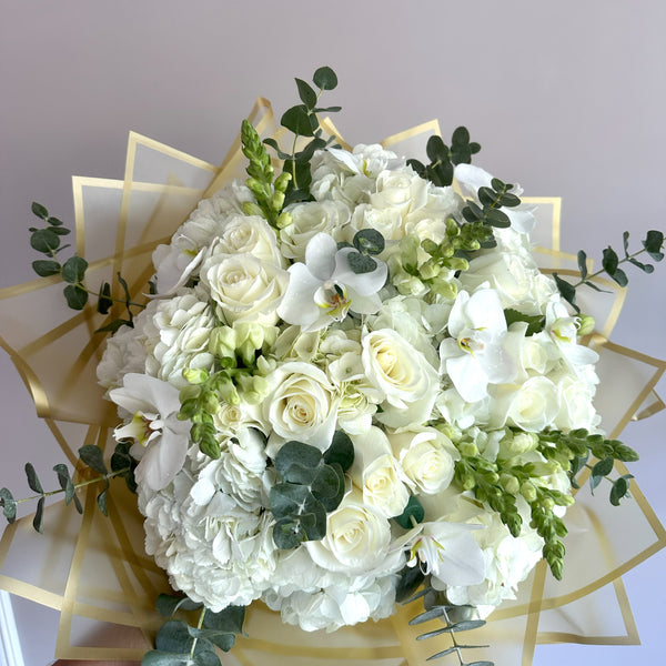 Pure bouquet image 2